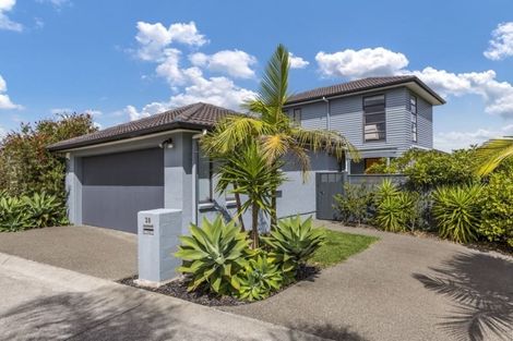 Photo of property in 28 Keepers Drive, Gulf Harbour, Whangaparaoa, 0930