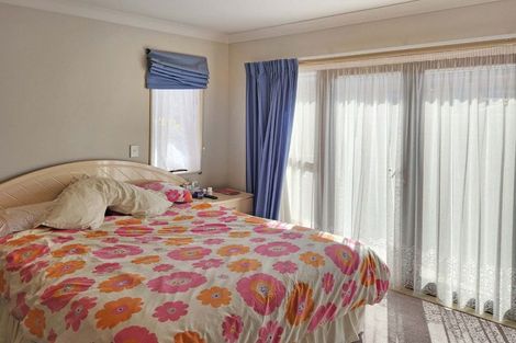 Photo of property in 29 Moana Grove, Waiwhetu, Lower Hutt, 5010