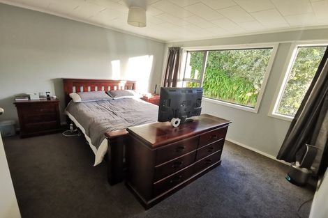 Photo of property in 6 Otira Grove, Kelson, Lower Hutt, 5010