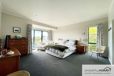 Photo of property in 98 Gover Street, New Plymouth, 4310