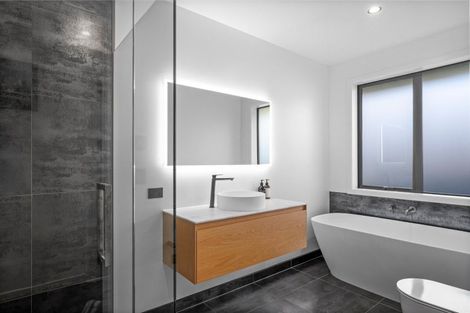 Photo of property in 8 Toru Street, Albert Town, Wanaka, 9305