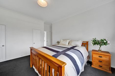 Photo of property in 283 Carrington Street, Vogeltown, New Plymouth, 4310