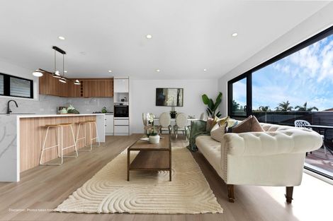 Photo of property in 16b Brandon Road, Glen Eden, Auckland, 0602