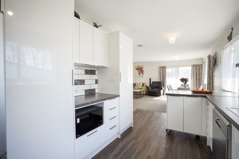 Photo of property in 73 Avenue Road, Foxton, 4814