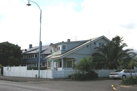 Photo of property in 14 Queens Parade, Devonport, Auckland, 0624