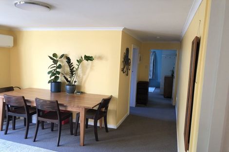 Photo of property in 12 Cheshire Street, Wilton, Wellington, 6012