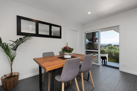 Photo of property in 11 Highmore Place, Brookfield, Tauranga, 3110