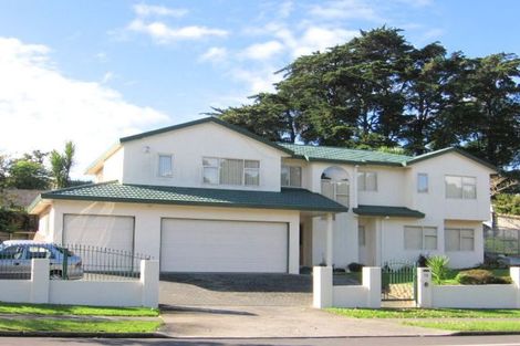 Photo of property in 78 Goodwood Drive, Goodwood Heights, Auckland, 2105