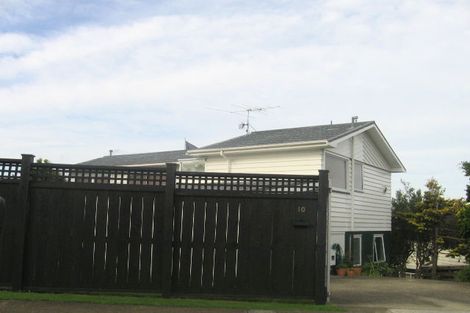 Photo of property in 10 Laurel Grove, Maungaraki, Lower Hutt, 5010