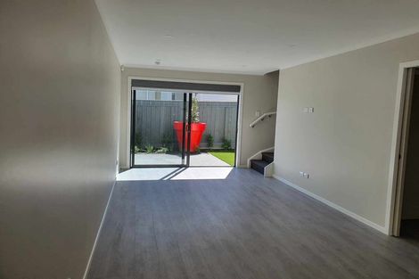 Photo of property in 6a Te Whiti Grove, Waterloo, Lower Hutt, 5011