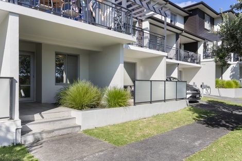 Photo of property in 1/15 Waihi Way, East Tamaki, Auckland, 2013