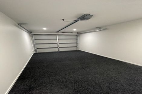 Photo of property in 5/10 Vinifera Place, Fairview Heights, Auckland, 0632