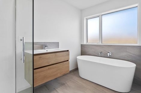 Photo of property in 23 Cousins Street, Woodend, 7691