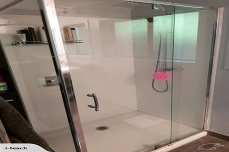 Photo of property in 3/30 Kauri Road, Birkenhead, Auckland, 0626