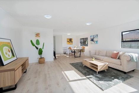 Photo of property in 13 Lesa Annis Place, Henderson, Auckland, 0612