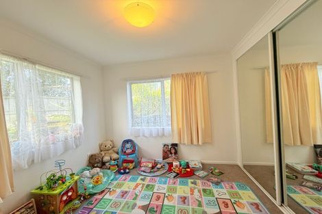 Photo of property in 3 Dunbarton Drive, Ranui, Auckland, 0612