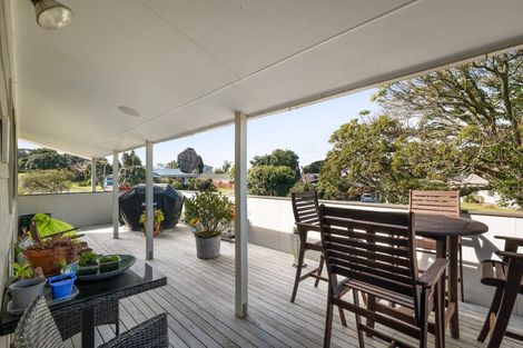 Photo of property in 11 Pohutukawa Drive, Athenree, Katikati, 3177