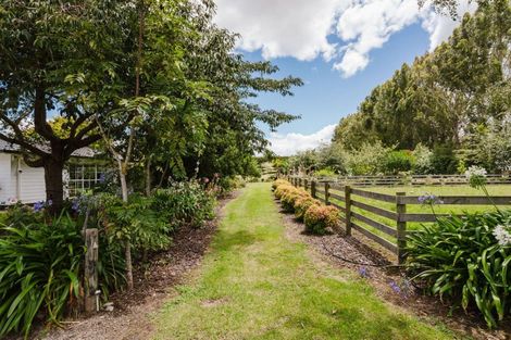 Photo of property in 14 Aerodrome Road, Dannevirke, 4972