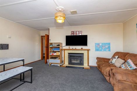 Photo of property in 6 Avro Crescent, Hornby, Christchurch, 8042