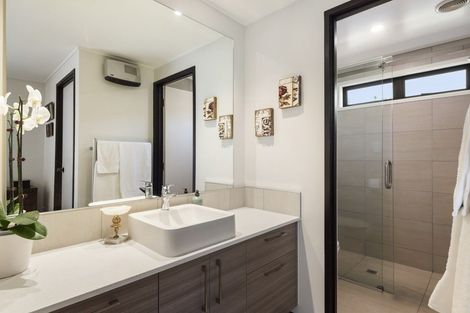 Photo of property in 176 Prince Regent Drive, Farm Cove, Auckland, 2012