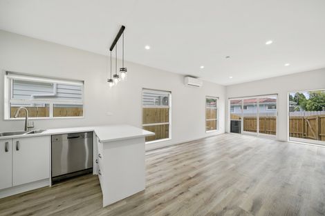 Photo of property in 57d Arimu Road, Papakura, 2110