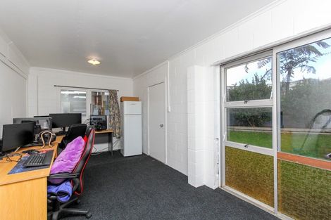 Photo of property in 154 Pioneer Road, Spotswood, New Plymouth, 4310