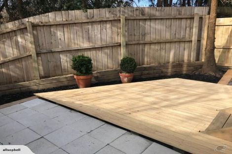 Photo of property in 3/30 John Jennings Drive, Oteha, Auckland, 0632