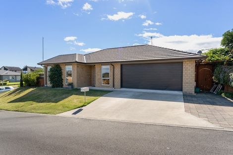 Photo of property in 71 Waterstone Avenue, Paraparaumu, 5032