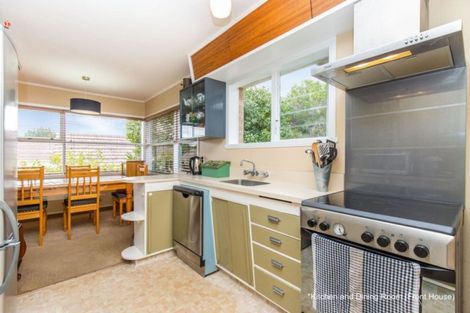 Photo of property in 22 Botany Road, Howick, Auckland, 2010