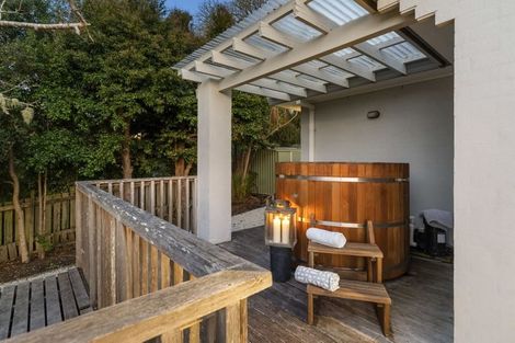 Photo of property in 48 Greenhithe Road, Greenhithe, Auckland, 0632