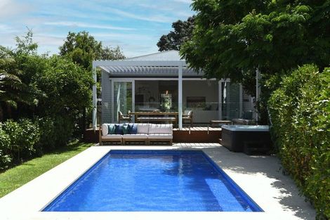 Photo of property in 18 Kowhai Street, Mount Eden, Auckland, 1024