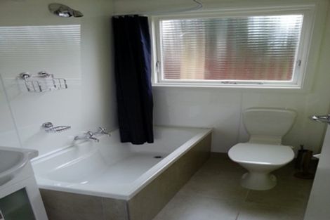 Photo of property in 1/137 Holly Road, St Albans, Christchurch, 8014