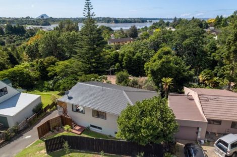 Photo of property in 6a Cumberland Crescent, Welcome Bay, Tauranga, 3112