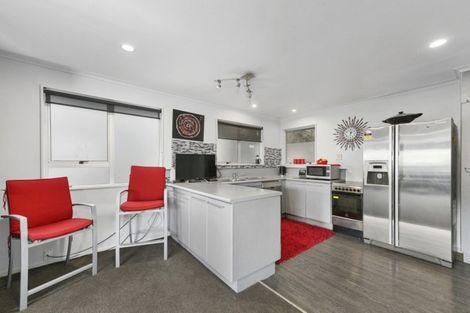 Photo of property in 198a Eastern Hutt Road, Taita, Lower Hutt, 5019