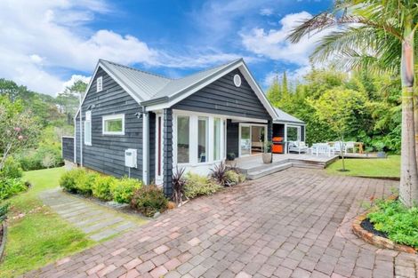 Photo of property in 9 Cloverly Crescent, Campbells Bay, Auckland, 0630