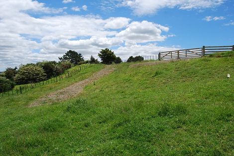 Photo of property in 50 Tawa Avenue, Kaiwaka, 0573