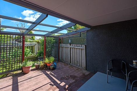 Photo of property in 15 Haumoana Street, Koutu, Rotorua, 3010