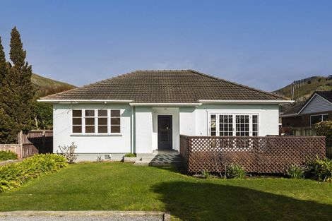 Photo of property in 42 Colenso Street, Sumner, Christchurch, 8081