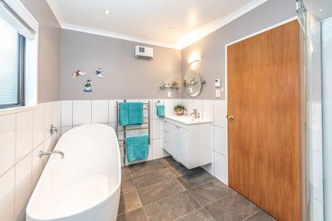 Photo of property in 31 Aiken Road, Saint Johns Hill, Whanganui, 4501