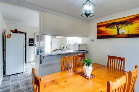 Photo of property in 32 Walton Way, Flaxmere, Hastings, 4120