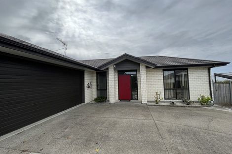Photo of property in 2 Makaka Lane, Silverdale, 0932
