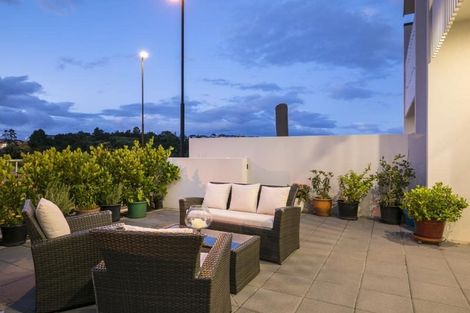 Photo of property in 291d Millwater Parkway, Silverdale, 0932