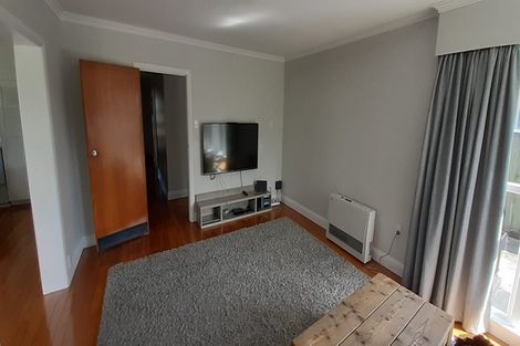 Photo of property in 3 Kashmir Avenue, Clouston Park, Upper Hutt, 5018