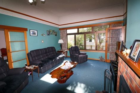 Photo of property in 10 Grant Street, Dannevirke, 4930