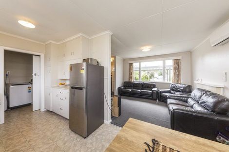 Photo of property in 11 Denbigh Place, Awapuni, Palmerston North, 4412