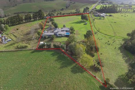 Photo of property in 183 Kohanga Road, Te Kohanga, Tuakau, 2693