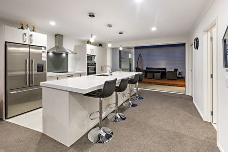 Photo of property in 33 Hollowout Street, Takanini, 2112