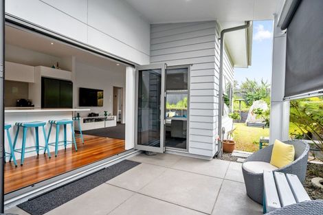 Photo of property in 22 Stace Hopper Drive, One Tree Point, 0118