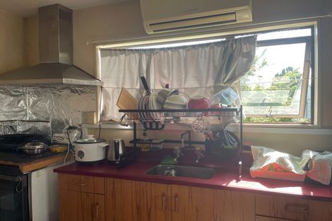 Photo of property in 2/9 Gregory Avenue, Islington, Christchurch, 8042