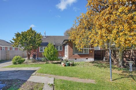 Photo of property in 71 Garreg Road, Bryndwr, Christchurch, 8052